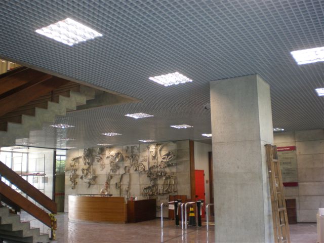 Forro Metálico Colmeia B15 - Refax