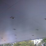 Forro metálico modular clip in - Refax